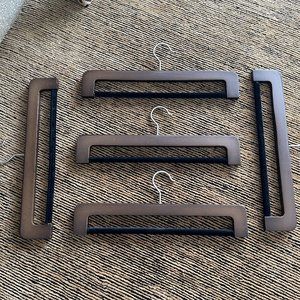 BUTLER LUXURY Solid Wood Men's Pant Hangers (5)